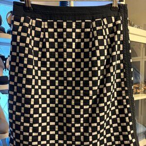White House Black Market Skirt